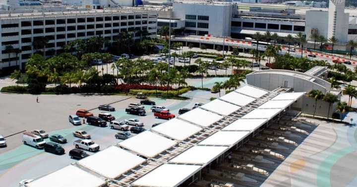 estacionamiento-para-discapacitados-aeropuerto-de-miami